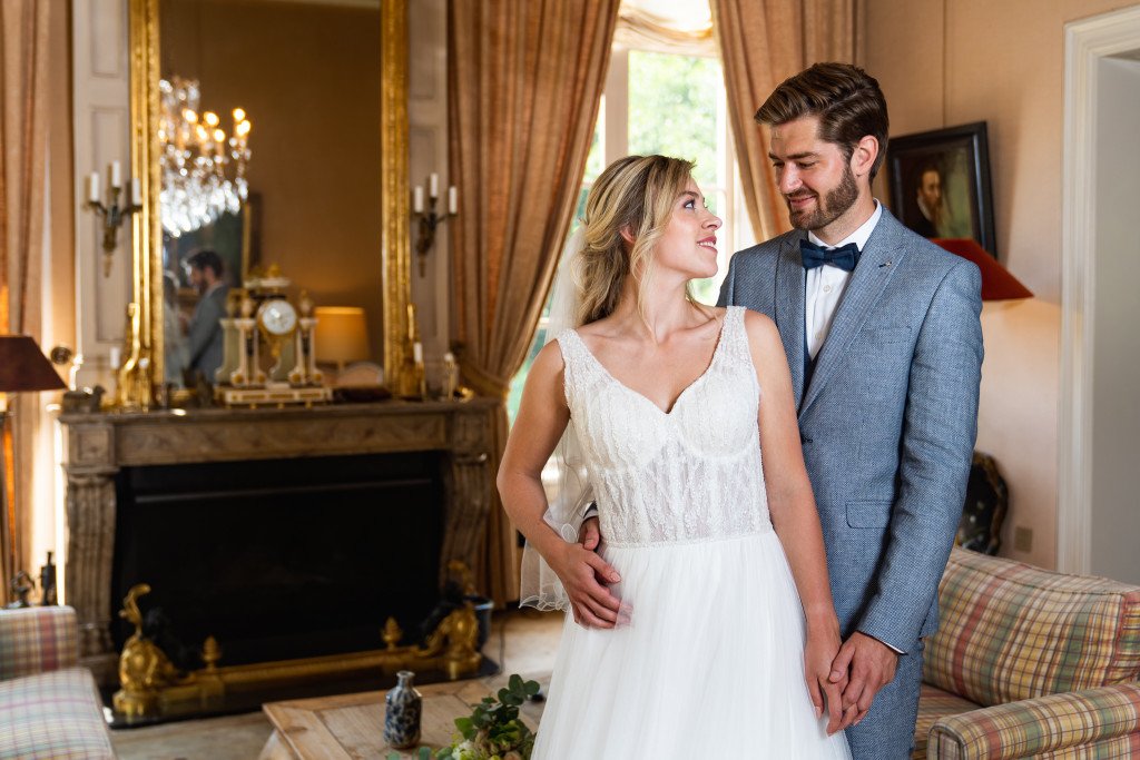 056-248-YourWeddingPhotos fotoshoot binnen Puur trouwen